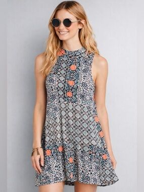 Maeve by Anthropologie Floral Print Pockets Sleeveless Mock Neck